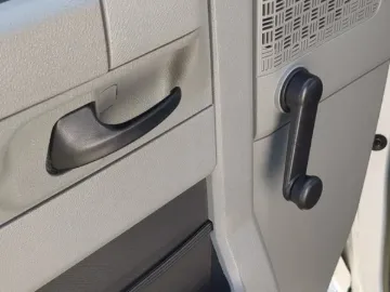 Picture of 2013 Ford E-350 14P Shuttle