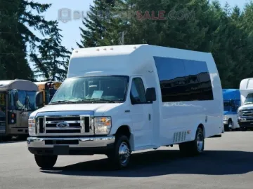 Picture of 2016 Ford E450 Shuttle Bus ADA