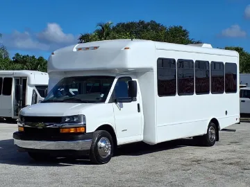Picture of 2022 Chevrolet Express 4500 Shuttle Bus