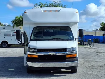 Picture of 2022 Chevrolet Express 4500 Shuttle Bus