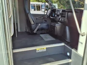 Picture of 2022 Chevrolet Express 4500 Shuttle Bus