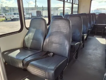 Picture of 2022 Chevrolet Express 4500 Shuttle Bus
