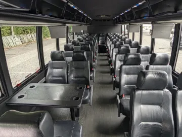 Picture of 2014 Freightliner M2 Gm40 Executive Shuttle Bus