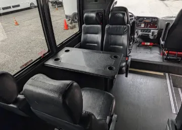 Picture of 2014 Freightliner M2 Gm40 Executive Shuttle Bus