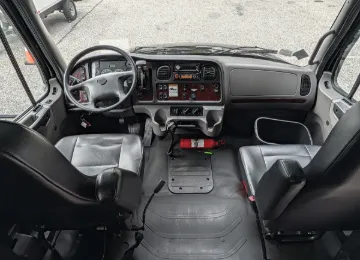 Picture of 2014 Freightliner M2 Gm40 Executive Shuttle Bus