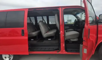 Picture of 2017 Chevrolet Express 2500 Passenger Van