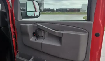 Picture of 2017 Chevrolet Express 2500 Passenger Van