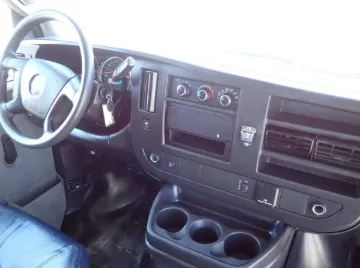 Picture of 2022 Chevrolet 4500 Startrans Shuttle Bus