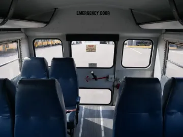 Picture of 2004 Thomas Built Buses Minotour Shuttle Bus