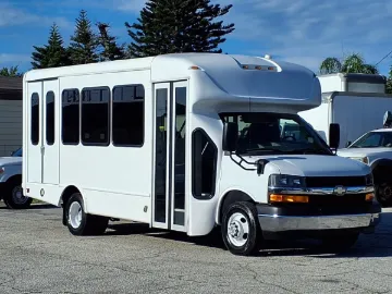 Picture of 2022 Chevrolet Express 4500 Shuttle Bus ADA