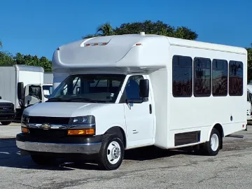Picture of 2022 Chevrolet Express 4500 Shuttle Bus ADA
