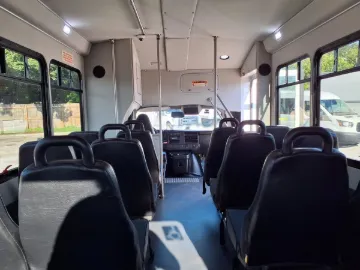 Picture of 2022 Chevrolet Express 4500 Shuttle Bus ADA