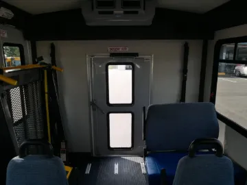 Picture of 2005 Ford Startrans Shuttle Bus ADA