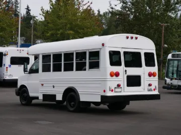 Picture of 2005 GMC Mid Bus Shuttle Bus