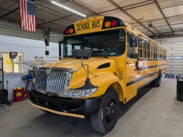 2018 International CE 77P