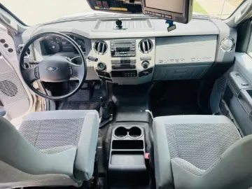 Picture of 2015 Ford F650 Stacraft Mid Size Bus