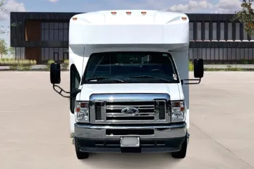 Picture of 2024 Ford E450 Shuttle Bus