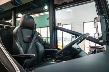 Picture of 2028 Van Hool Cx45 Coach Bus