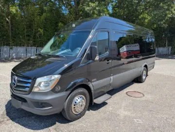 Picture of 2016 Mercedes-Benz 3500 Passenger Van