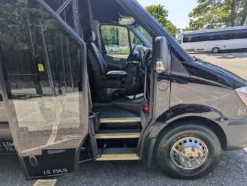 Picture of 2016 Mercedes-Benz 3500 Passenger Van