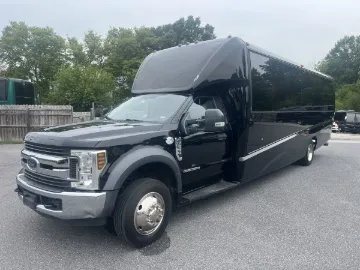 Picture of 2018 Ford F550 Grech Motors Shuttle Bus