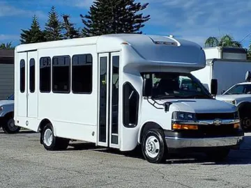 Picture of 2022 Chevrolet Express 4500 Shuttle Bus ADA