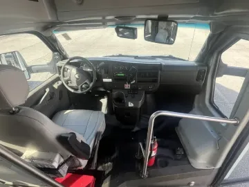 2021 Chevrolet 4500 Arboc ADA 14P 