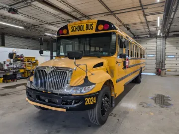 2020 International CE 72P