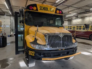 2020 International CE 72P