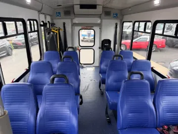 Picture of 2017 Chevrolet Express 4500 Starcraft Shuttle Bus ADA