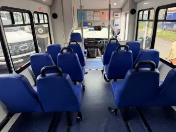 Picture of 2017 Chevrolet Express 4500 Starcraft Shuttle Bus ADA