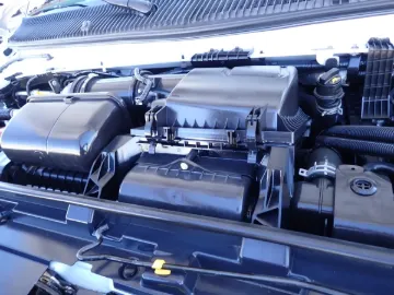 Picture of 2022 Ford E450 Startrans Senator Shuttle Bus
