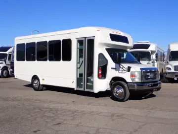 Picture of 2014 Ford E450 Starcraft Allstar Shuttle Bus