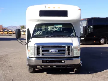 Picture of 2014 Ford E450 Starcraft Allstar Shuttle Bus