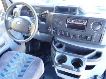 Picture of 2014 Ford E450 Starcraft Allstar Shuttle Bus