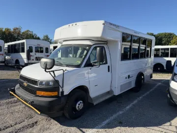 Picture of 2025 Chevrolet Express Magellan Shuttle Bus