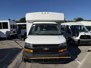 Picture of 2025 Chevrolet Express Magellan Shuttle Bus