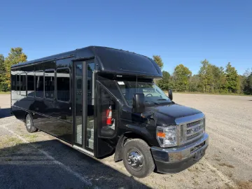 Picture of 2025 Ford E450 Turtle Top Shuttle Bus