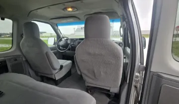 Picture of 2009 Ford E350 Passenger Van