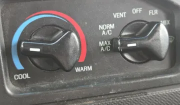 Picture of 2009 Ford E350 Passenger Van