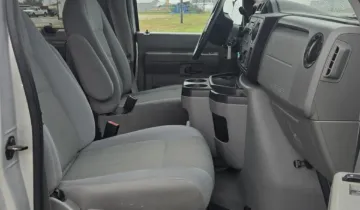 Picture of 2009 Ford E350 Passenger Van