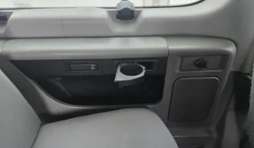 Picture of 2009 Ford E350 Passenger Van