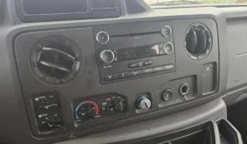 Picture of 2009 Ford E350 Passenger Van