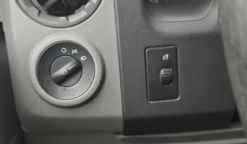 Picture of 2009 Ford E350 Passenger Van