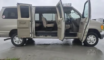 Picture of 2007 Ford E350 Passenger Van
