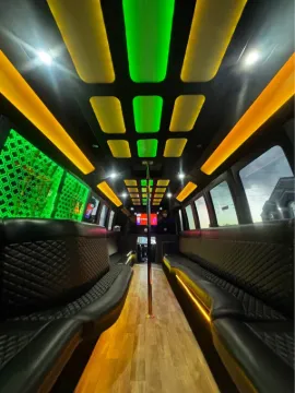 Picture of 2013 Ford F550 Shuttle Bus