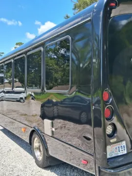 Picture of 2016 Ford E450 Starcraft Limo Bus