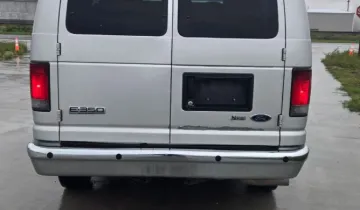 Picture of 2009 Ford E350 Passenger Van