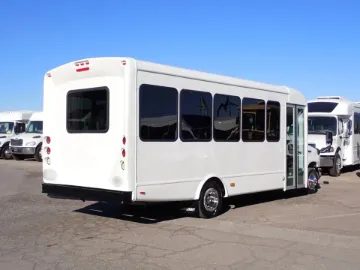 Picture of 2014 Ford E450 Starcraft Allstar Shuttle Bus