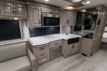Picture of 2024 Newmar Dutch Star Motorcoach